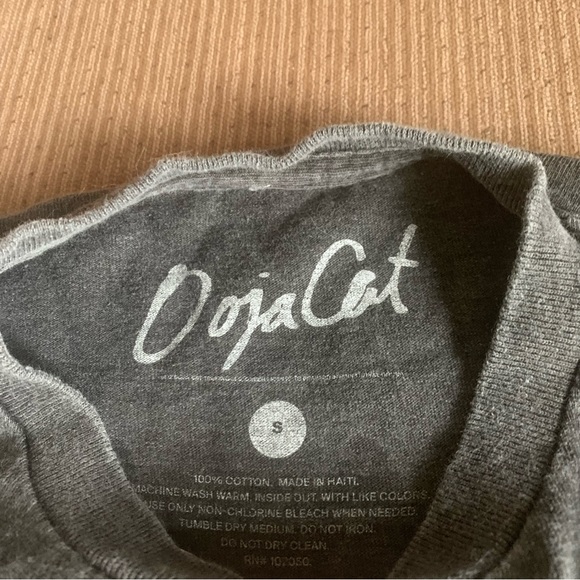 Doja Cat Planet Her t, small - Picture 3 of 5